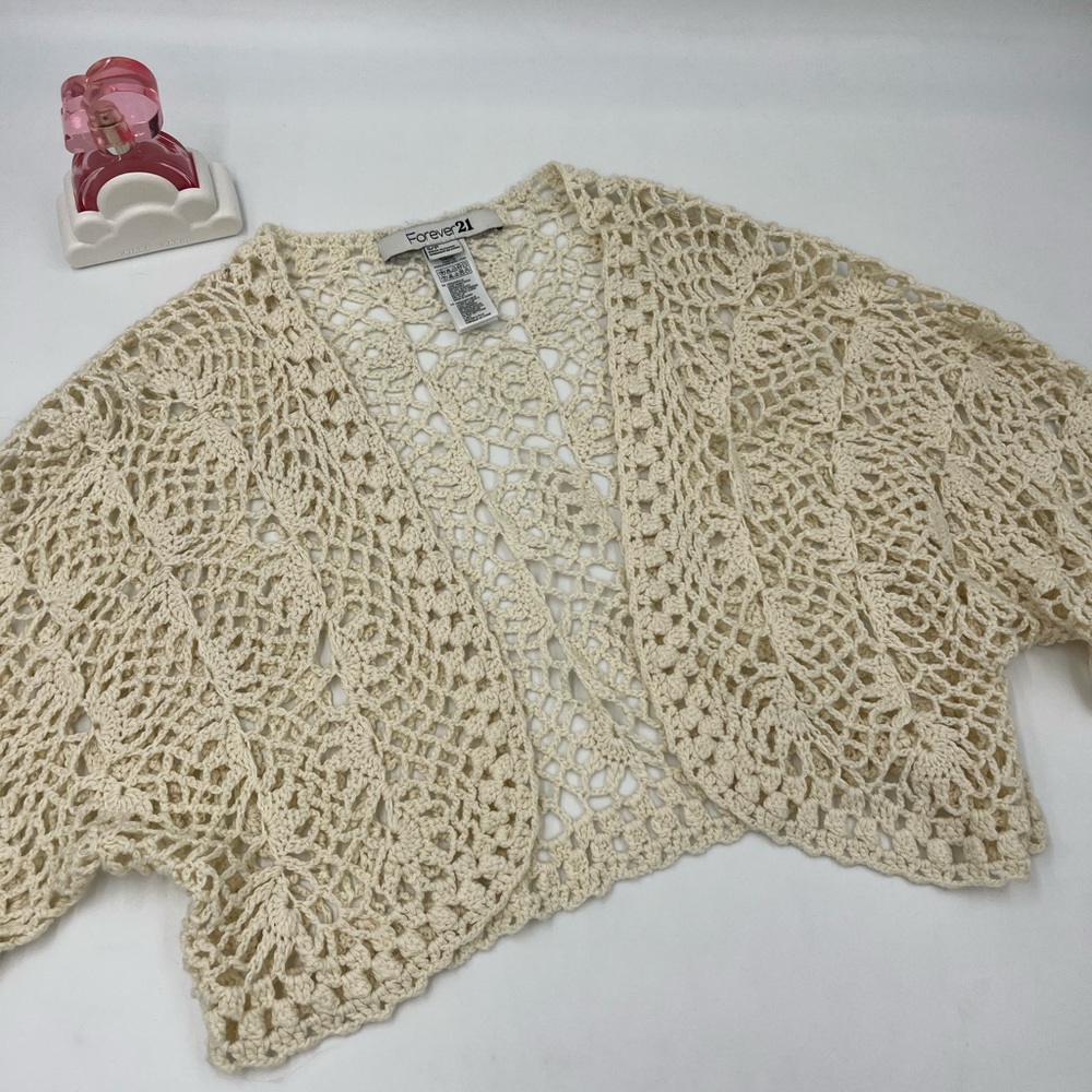 Forever 21 Beige Crochet Shrug